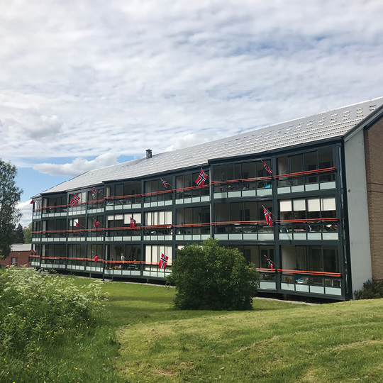 De nye balkongene Balco balkongerne er 14–15 m² store – en betydelig økning som ikke bare gir bedre bokvalitet, men også øker boligenes markedsverdi.